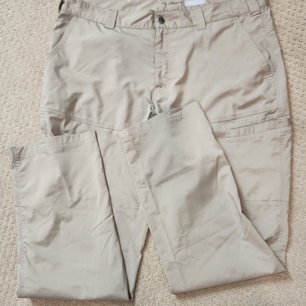 Mens Columbia Beige Omni Shade Sun Protection Cargo Pants 40x34